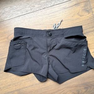Women’s Microbyte Fishing Shorts - Black / 4